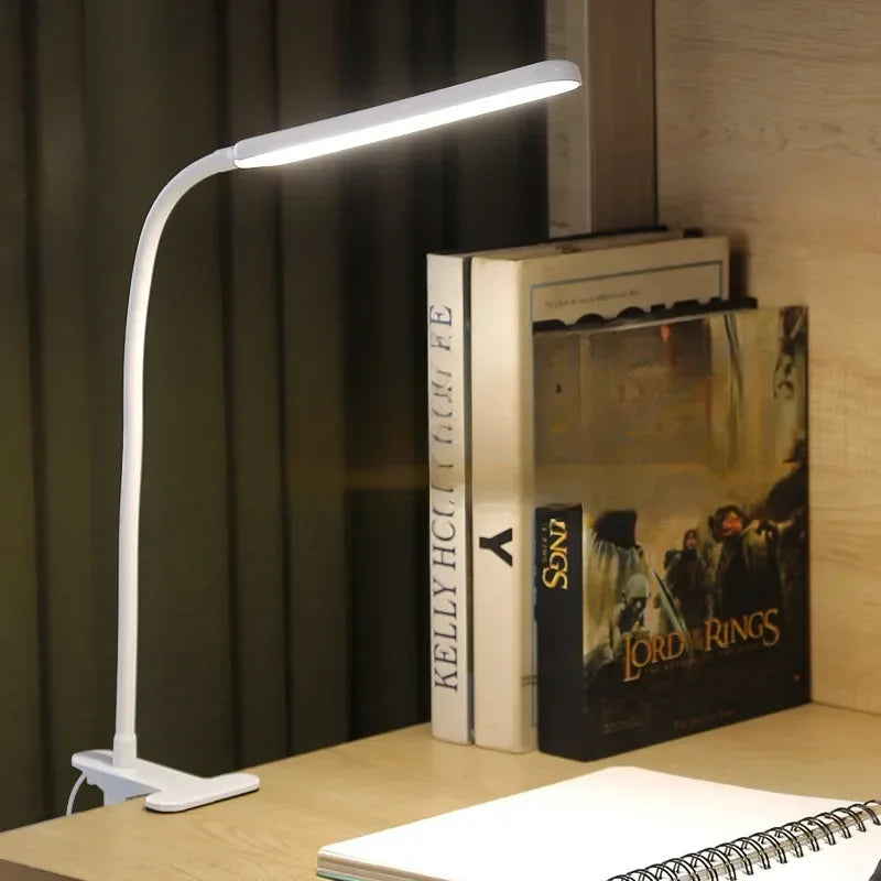 Lampe LED à pince LumaFlex | 3 couleurs de lumière & 10 niveaux de luminosité | Alimentation USB | Col de cygne flexible | Amie des yeux & Dimmable
