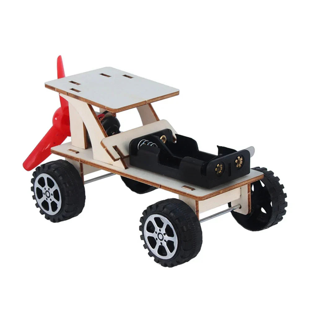 Bateau Éducatif en Bois DIY – Construisez Votre Propre Bateau Jouet Électrique