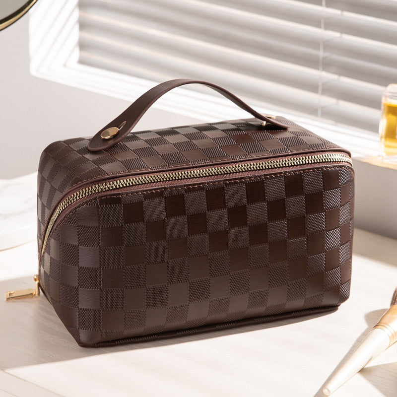 Trousse de maquillage de luxe Velvoria pour les voyages et la maison | Avec compartiments et cuir PU | Résistante à l'eau et polyvalente