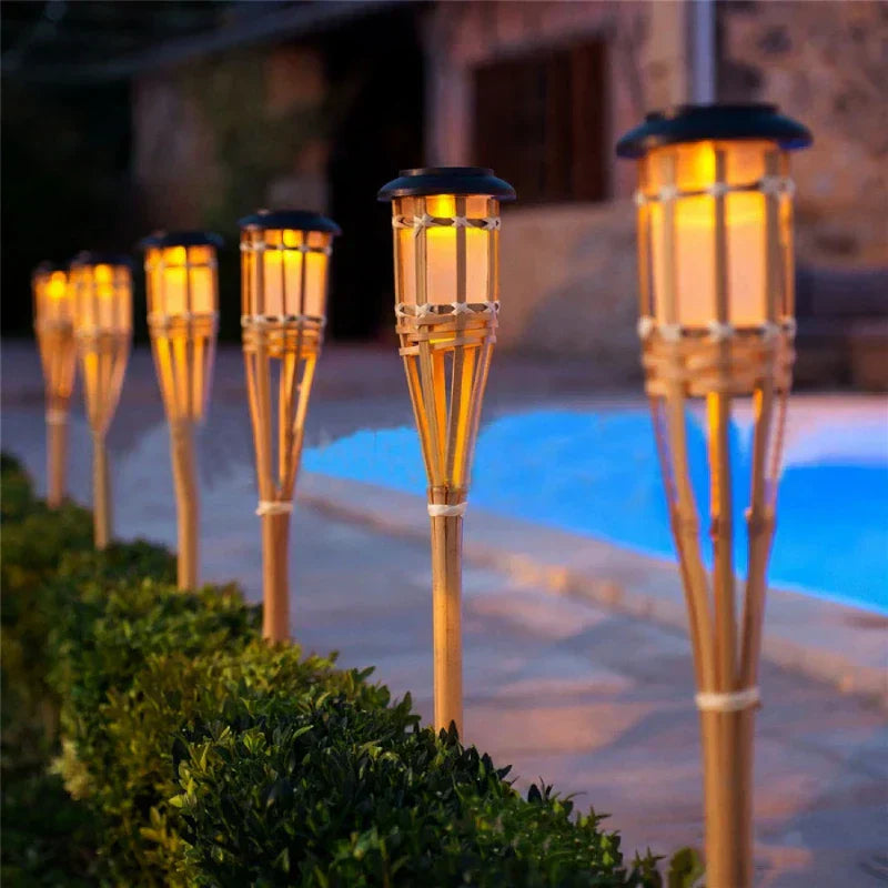 Sandsberg | Torches de jardin solaires | Effet de flamme vacillant | Set de 5