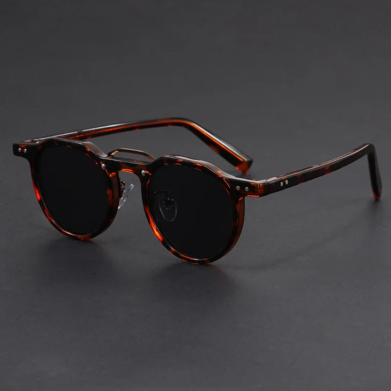 Lunettes de soleil rétro style années 70 | Protection UV400 & Résistantes aux rayures | Design minimaliste & Cadre robuste | Unisexe