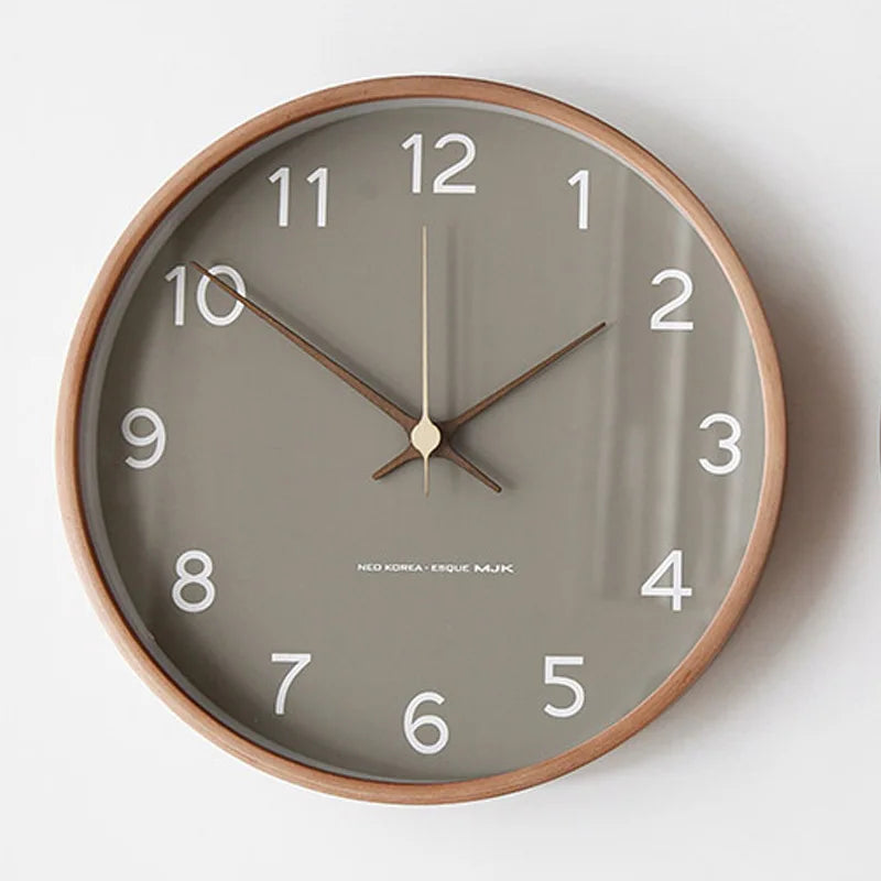 Horloge murale en bois et en verre