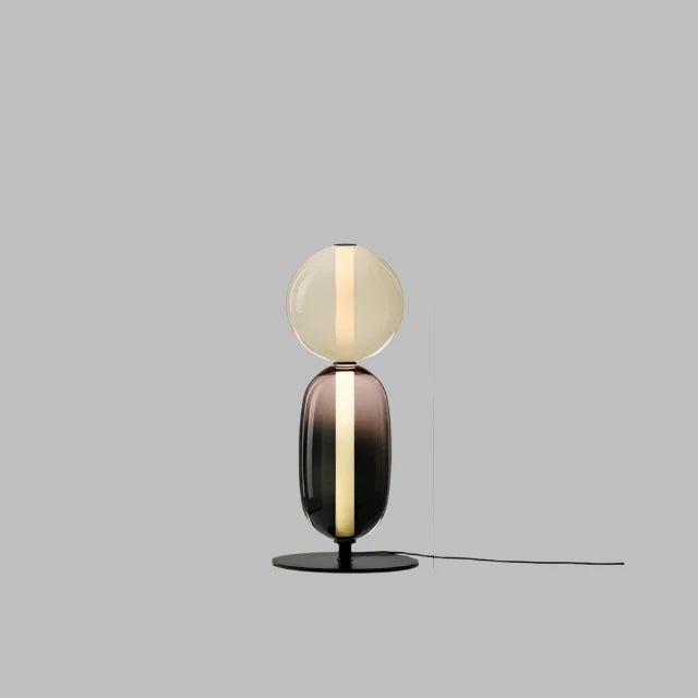 Lampe sur pied designer avec détails colorés