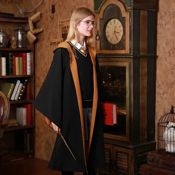 MAGISHIRE - Costume d'Étudiant Sorcier de Poudlard avec Robe, Baguette et Accessoires pour Enfants et Adultes