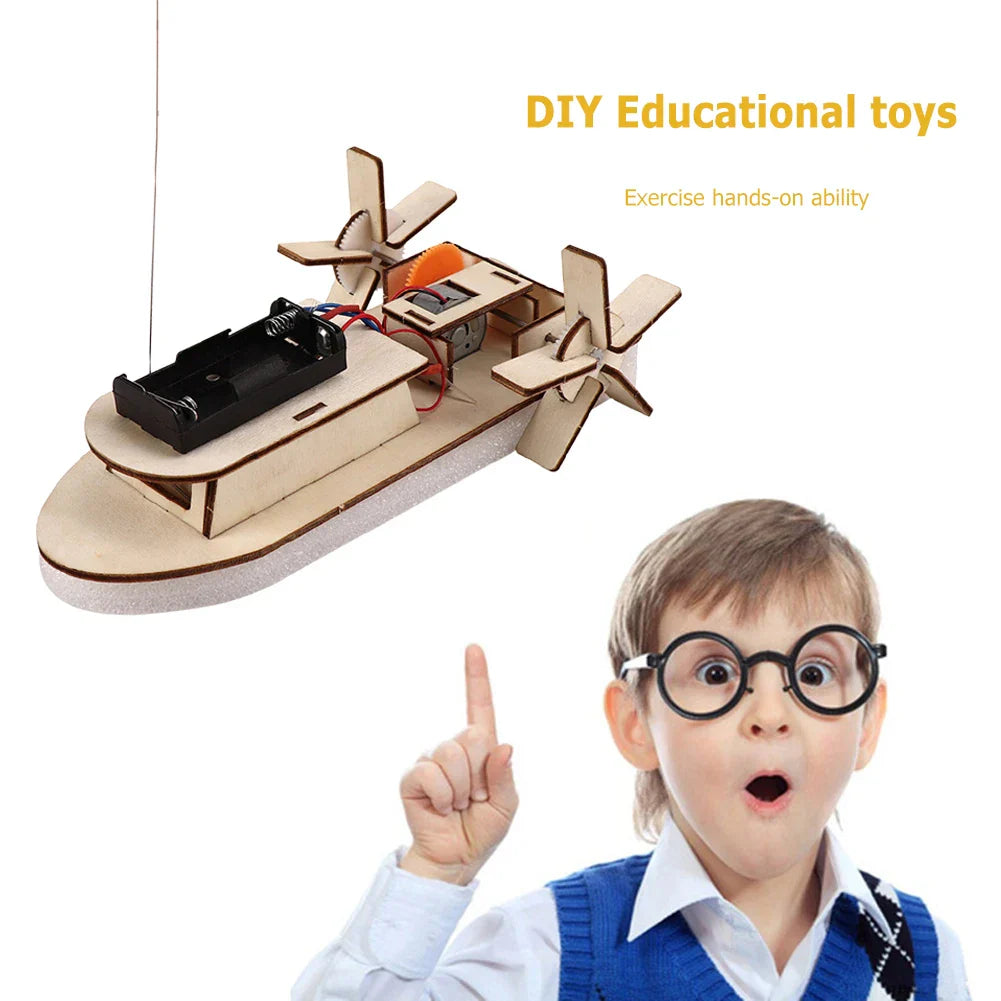 Bateau Éducatif en Bois DIY – Construisez Votre Propre Bateau Jouet Électrique