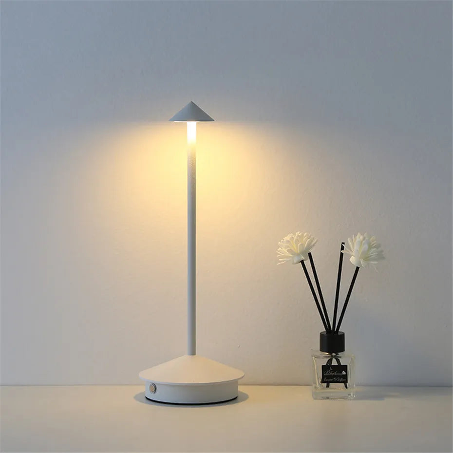 Lampe de table à batterie tactile