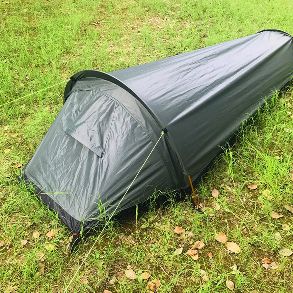 Skanto | Trekvento SoloShield Tente Ultralégère | Imperméable & Résistante au Vent | Avec Pôles en Aluminium & Sac de Rangement | Pour Randonnées, Voyages & Camping