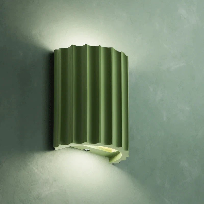 Skanto - Lampe murale moderne en bois de réglisse