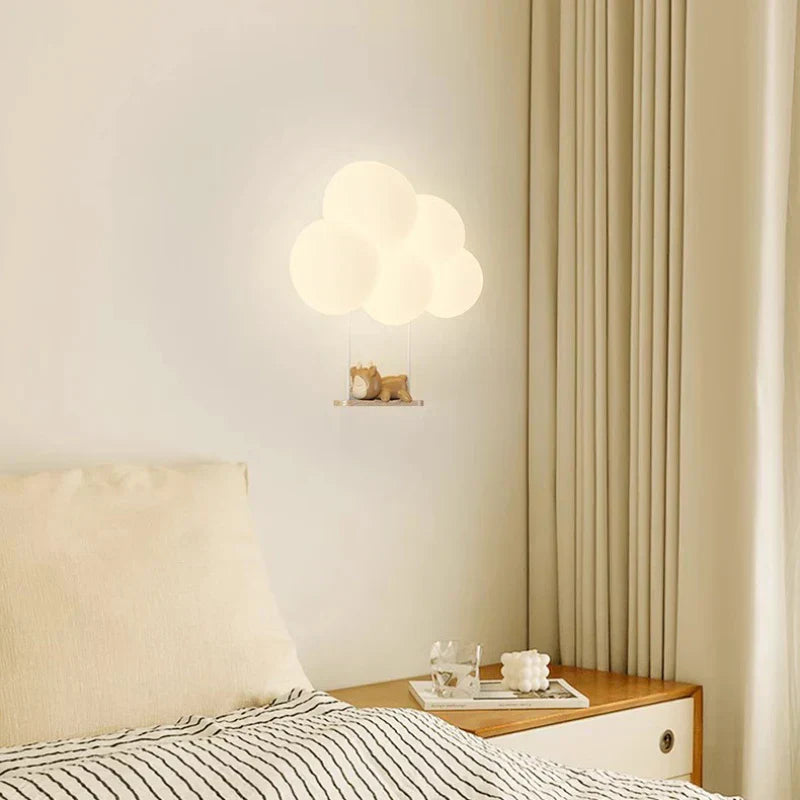 Magie de la Lumière dans la Lampe Murale pour Enfants