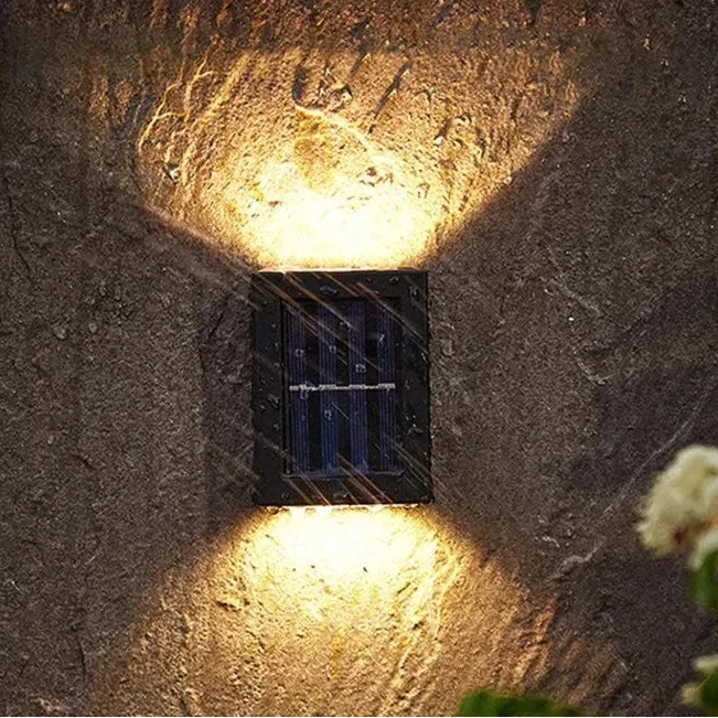 Applique solaire vers le haut et vers le bas