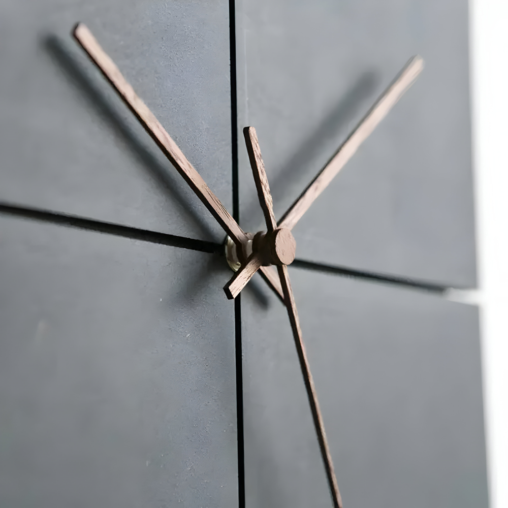 Horloge Murale Ronde/Carrée Noire Scandinave pour Intérieurs Modernes
