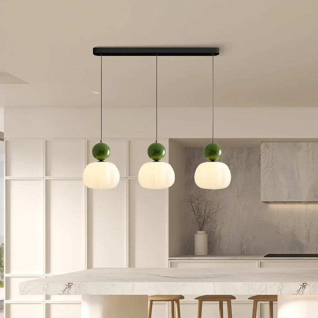 Charme en verre avec une touche dorée de luxe