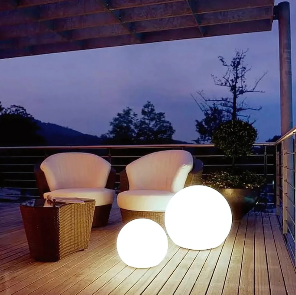 SphereGlow | Lampe à Boule Moderne Écologique et Stylée avec 16 Options de Couleurs