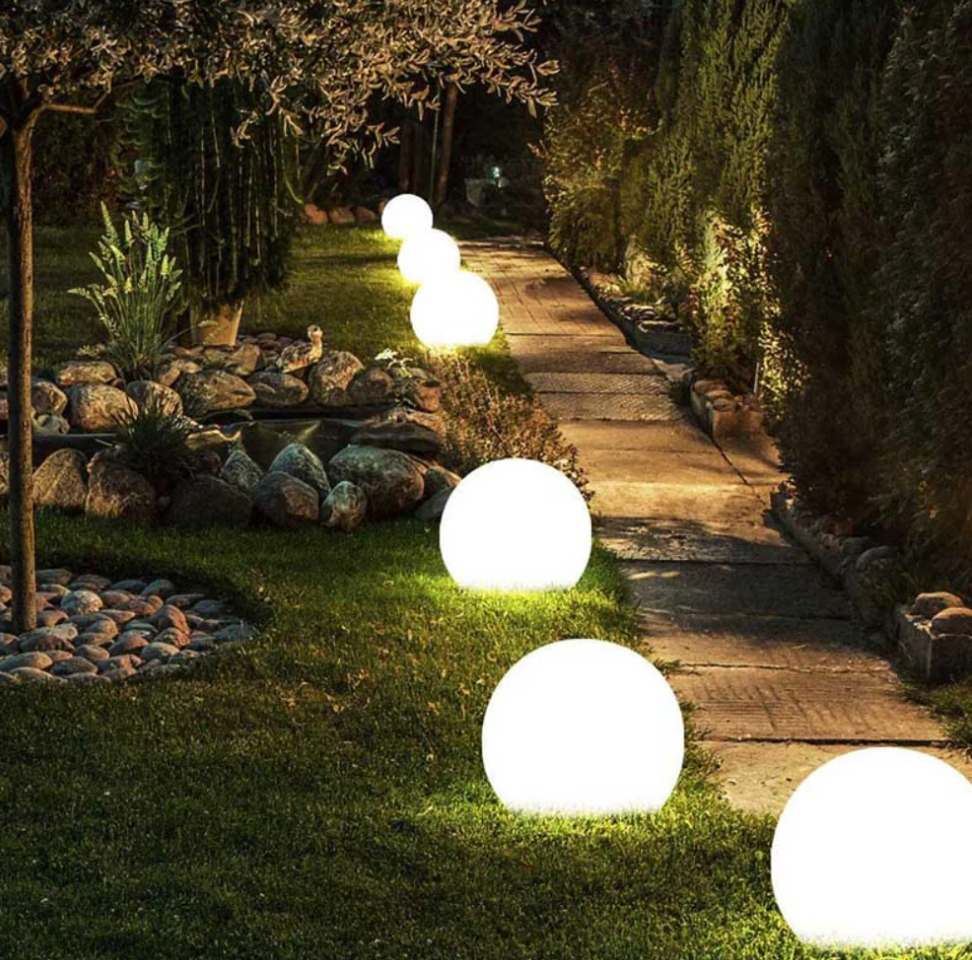 SphereGlow | Lampe à Boule Moderne Écologique et Stylée avec 16 Options de Couleurs