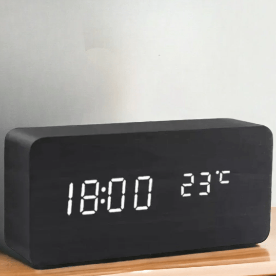 WOODSENSE – Montre en bois LED avec commande vocale pour une affichage du temps stylé