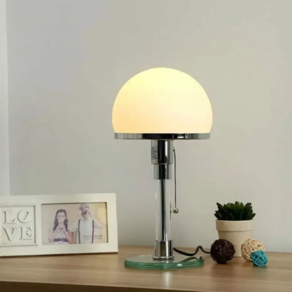 Lampe de table en verre Wilora Bauhaus
