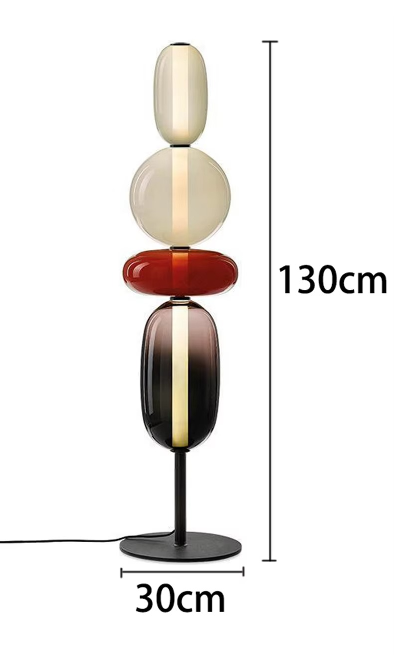 Lampe sur pied designer avec détails colorés