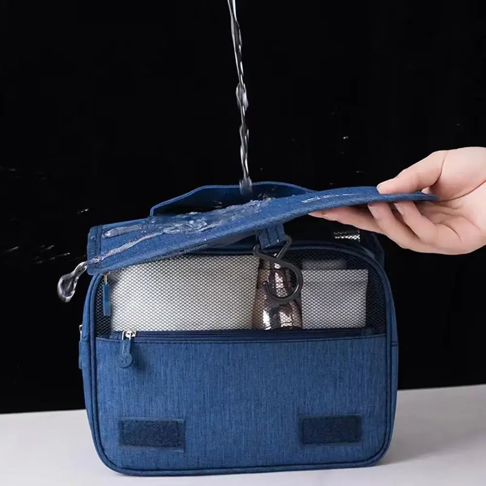 Skanto | CompactCare Trousse de Toilette – Pliable, Résistante à l'Eau et Pratique pour les Voyages