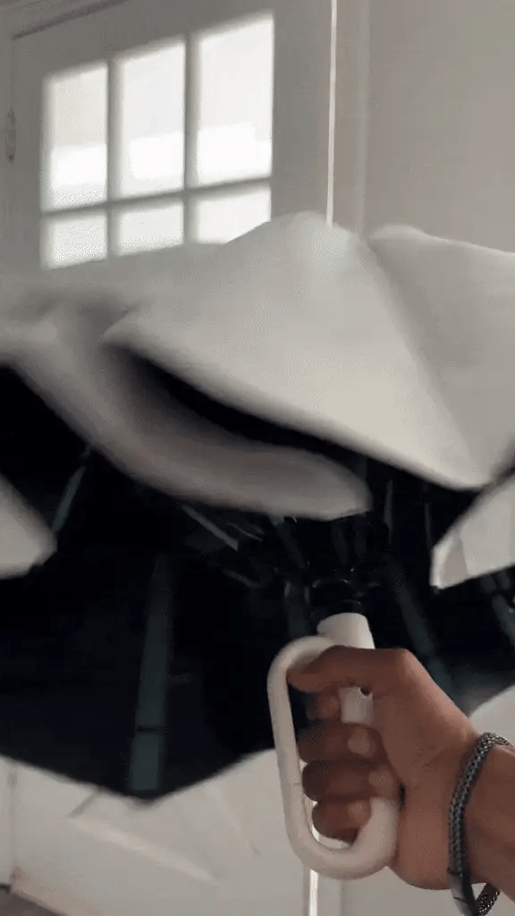 Skanto | Parapluie automatique pliable résistant au vent avec grande poignée à boucle – Compact et durable