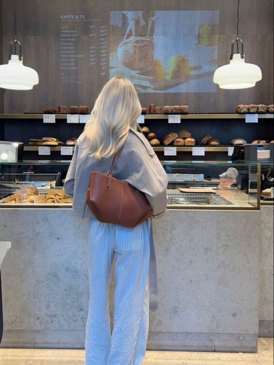 Sac Tote Élégant en Cuir de Grande Capacité