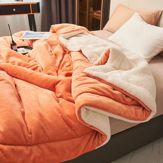 SNUGAURA – Couverture en polaire luxueuse et chaude
