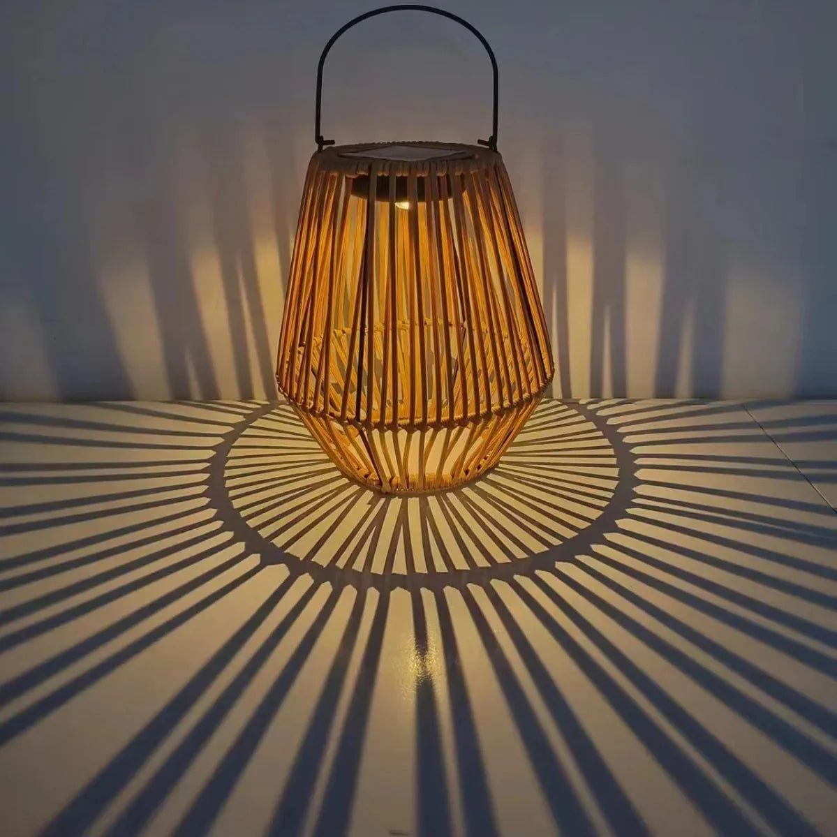 Lanterne Solaire | Capteur crépusculaire | Boho Rustique | DuskGlow