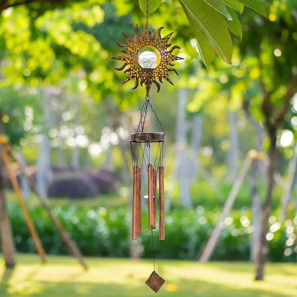 Décoration extérieure suspendue en forme de soleil avec lumière intégrée