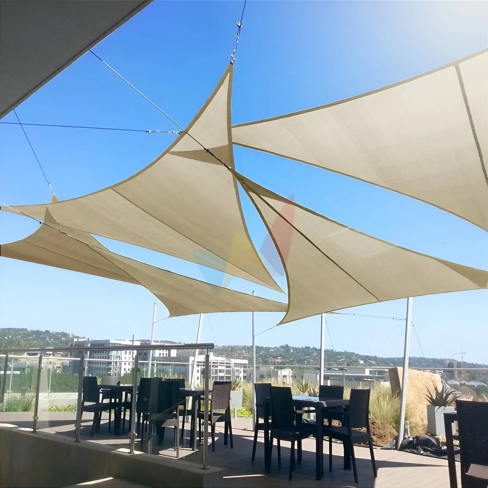Voile d'ombrage | Surface d'ombre triangulaire pour terrasse | Protection UV et déperlant | AeriCover