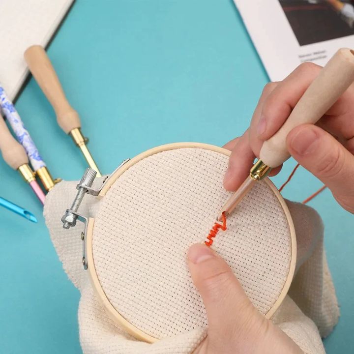Stickset | Technique de broderie précise | Poignée ergonomique confort | StitchSage