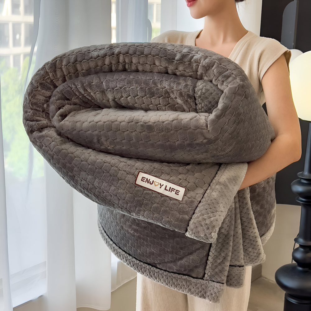 VelouraPatch – Couverture en Velours Luxueux au Design Patchwork pour un Usage Toute l'Année