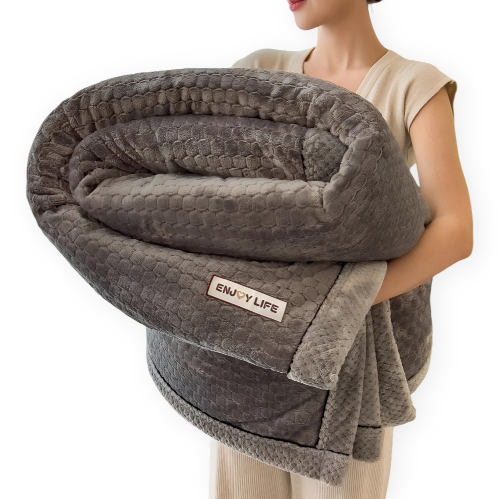 VelouraPatch – Couverture en Velours Luxueux au Design Patchwork pour un Usage Toute l'Année