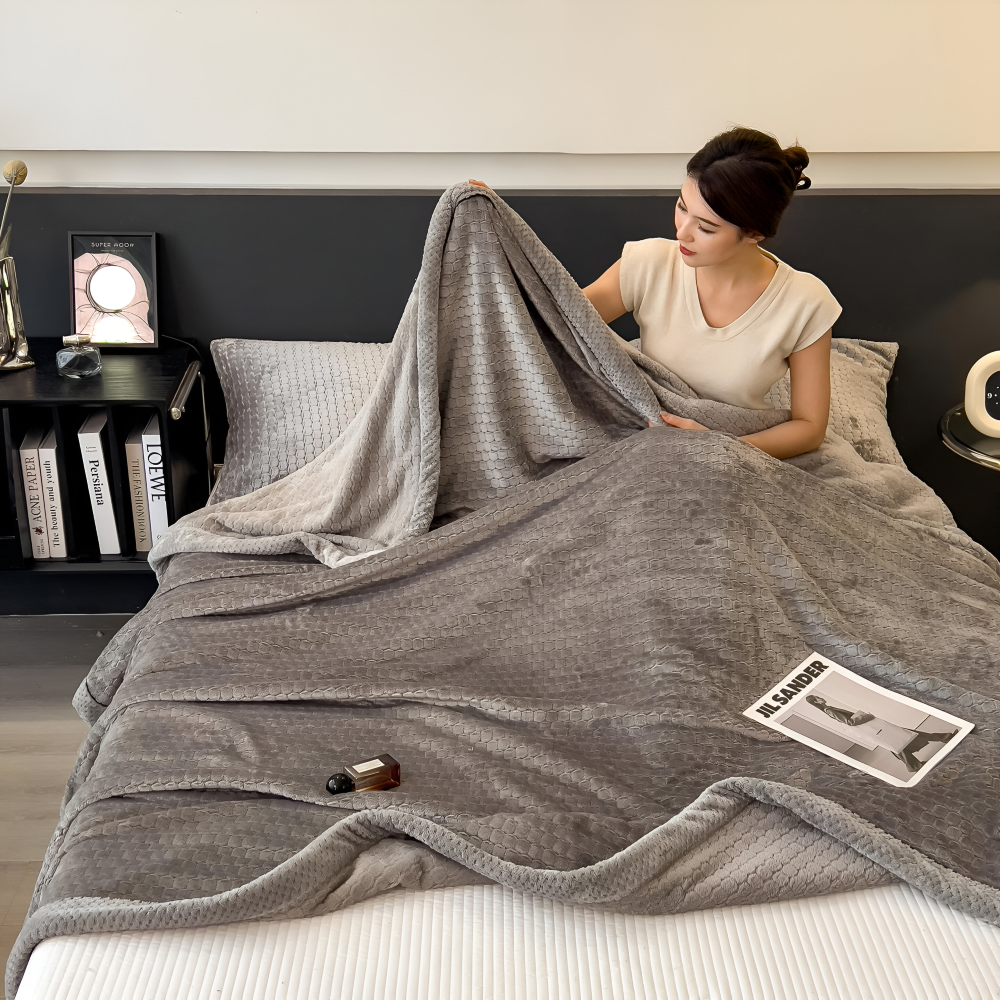 VelouraPatch – Couverture en Velours Luxueux au Design Patchwork pour un Usage Toute l'Année