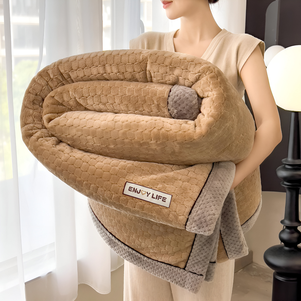 VelouraPatch – Couverture en Velours Luxueux au Design Patchwork pour un Usage Toute l'Année