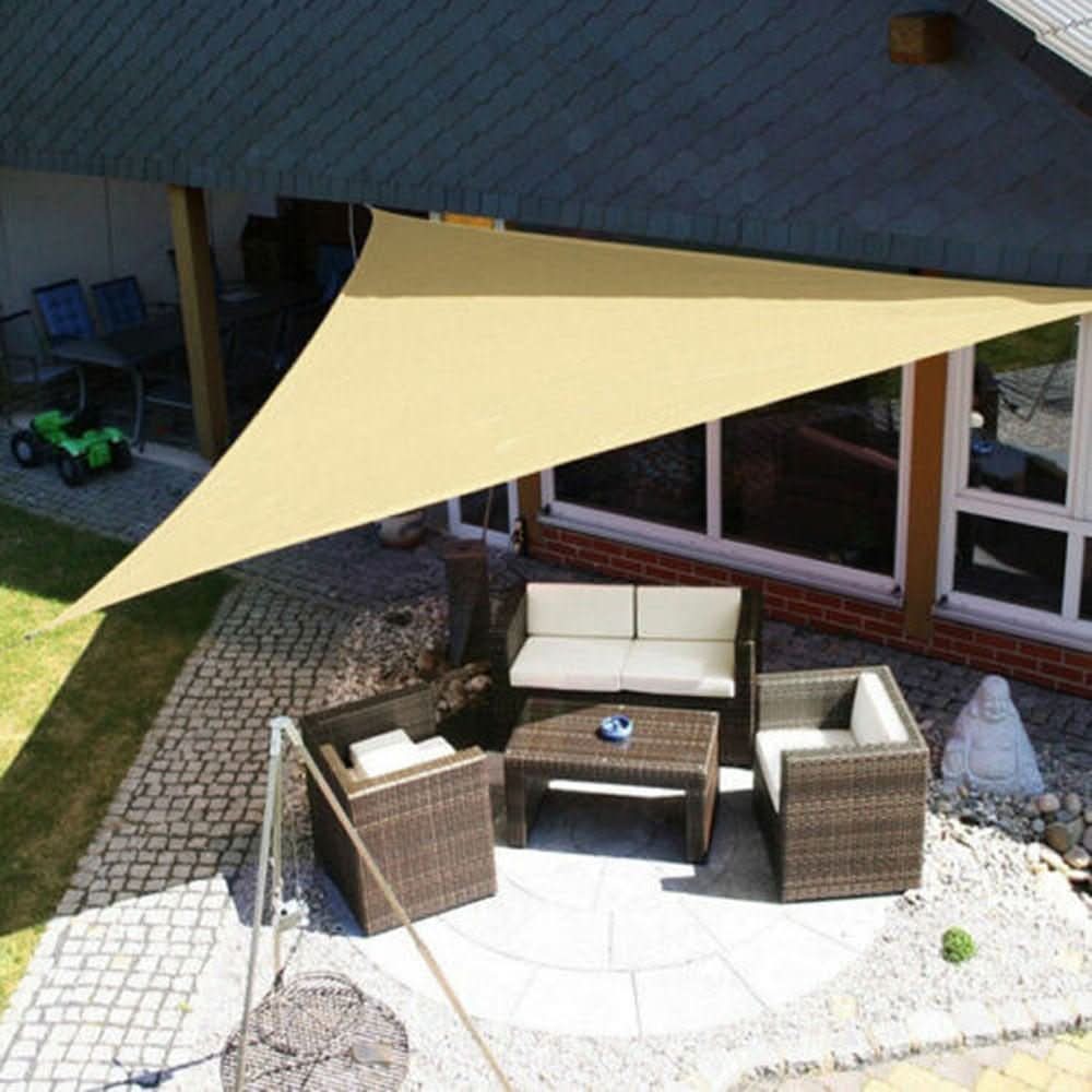 SOLARSHIELD - Auvent rétractable de protection UV pour espaces extérieurs