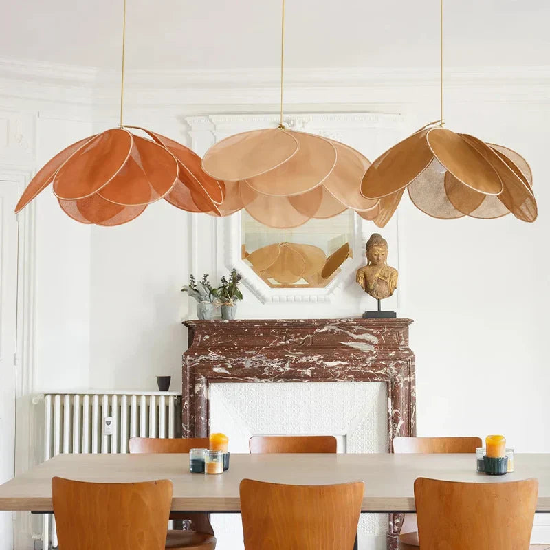 Suspension en Forme de Fleur – Lampe de Plafond Design avec Éclairage Ambiant