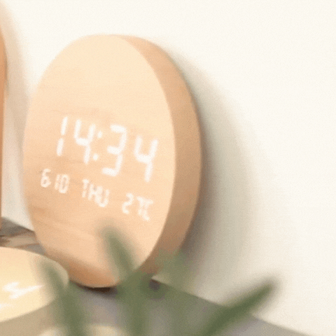 MODCLOCK - Horloge Murale Numérique Minimaliste Scandinave Élégante & Moderne
