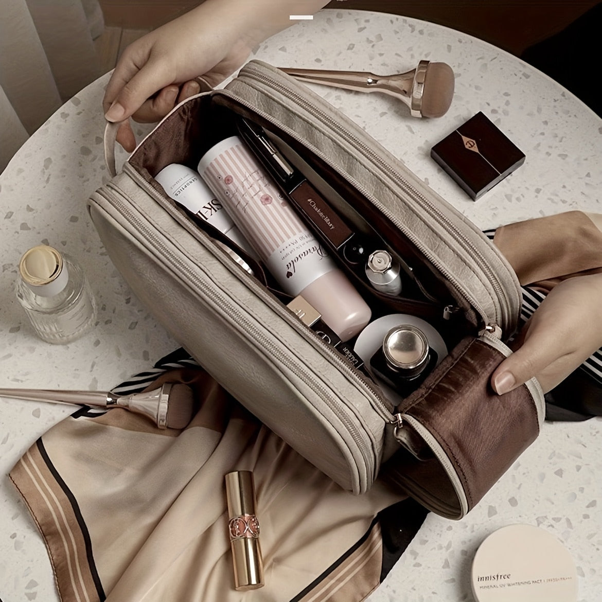 CosmeticBag™ | Votre compagnon de voyage ultime pour la beauté !
