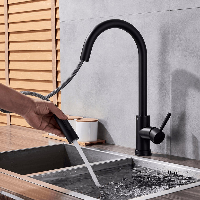 Skanto | Robinet de Cuisine Téléscopique TouchTech – Mitigeur Sans Contact avec Douche Flexible | Robinet en Laiton Moderne