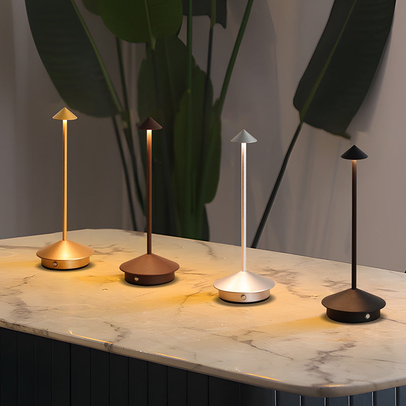 Lampe de table | Liberté sans fil | Variateur tactile, chargement USB | NordGlow