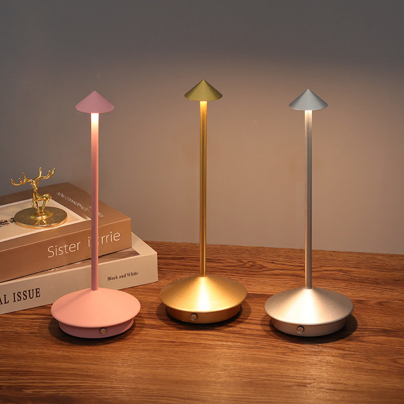 Lampe de table | Liberté sans fil | Variateur tactile, chargement USB | NordGlow