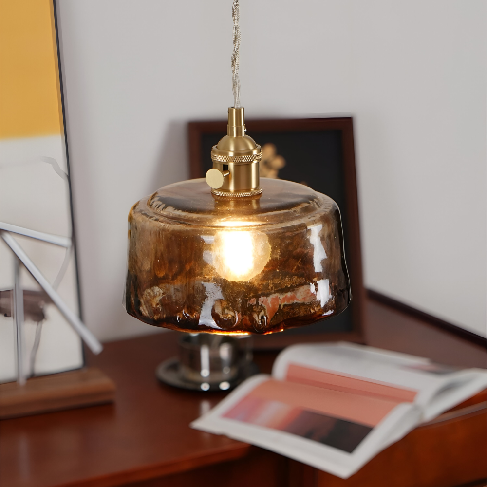 Lampe suspendue vintage en verre en laiton antique pour la table à manger