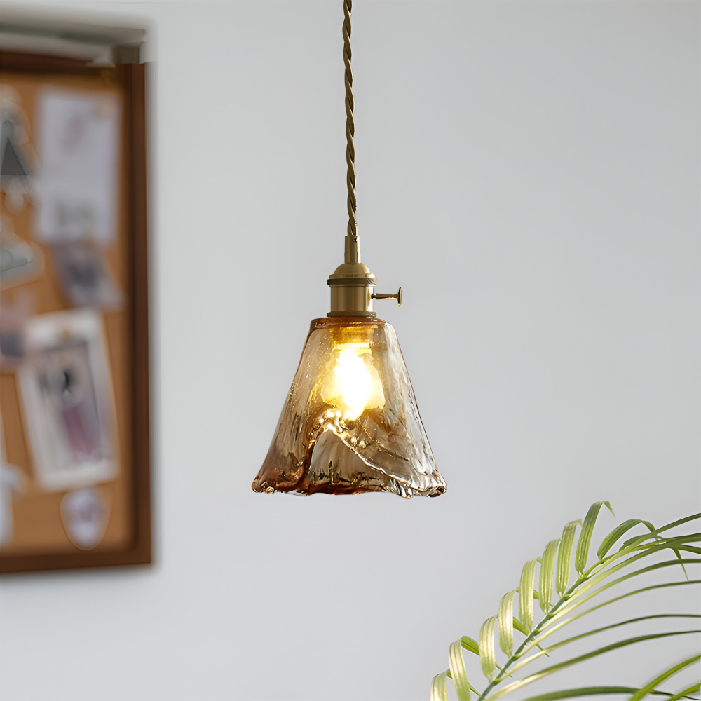 Lampe suspendue vintage en verre en laiton antique pour la table à manger