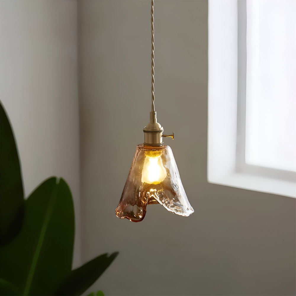 Lampe suspendue vintage en verre en laiton antique pour la table à manger