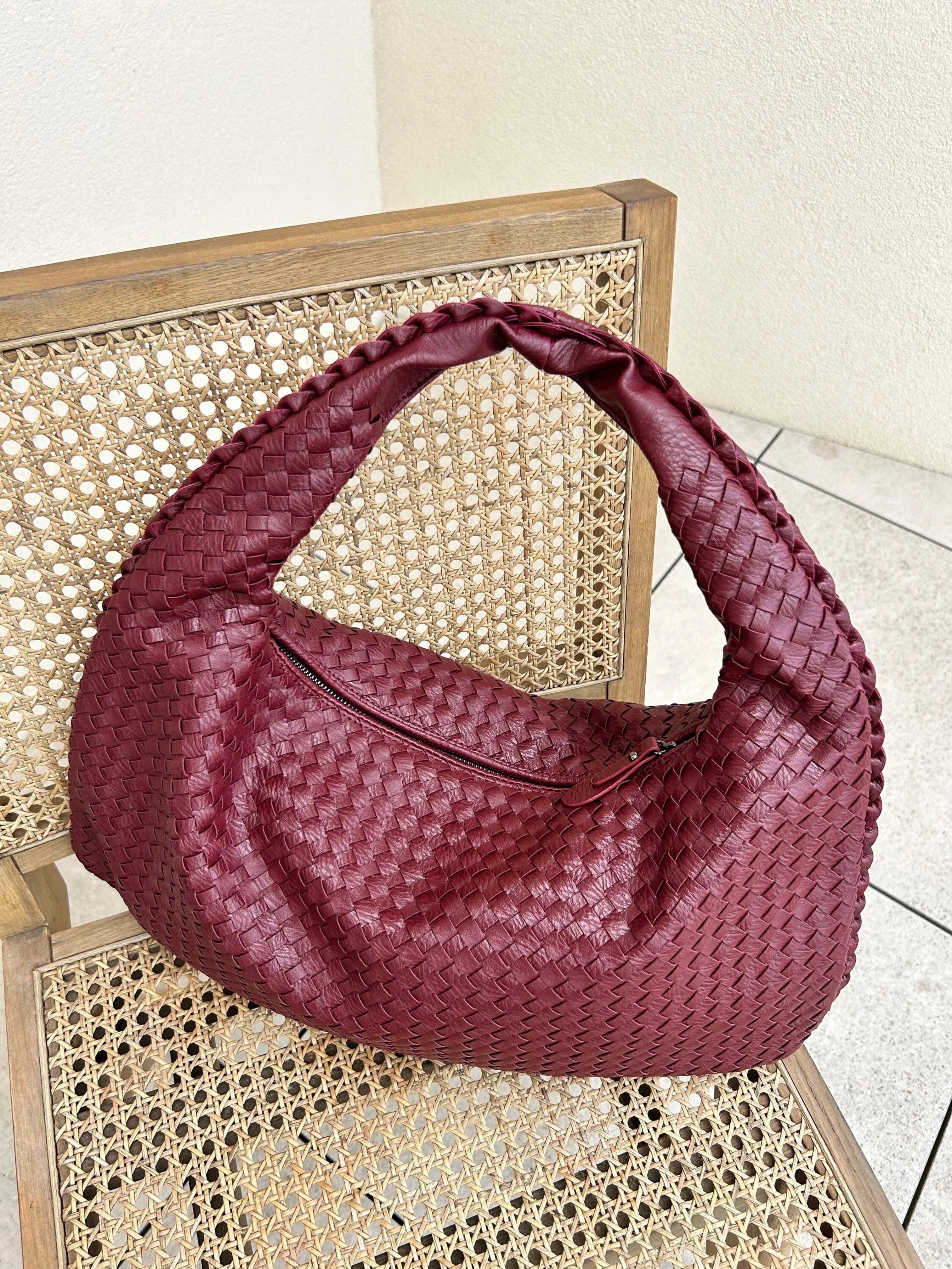 Sac bandoulière | Sac hobo en cuir tressé | Fermeture éclair sécurisée | Aurelia