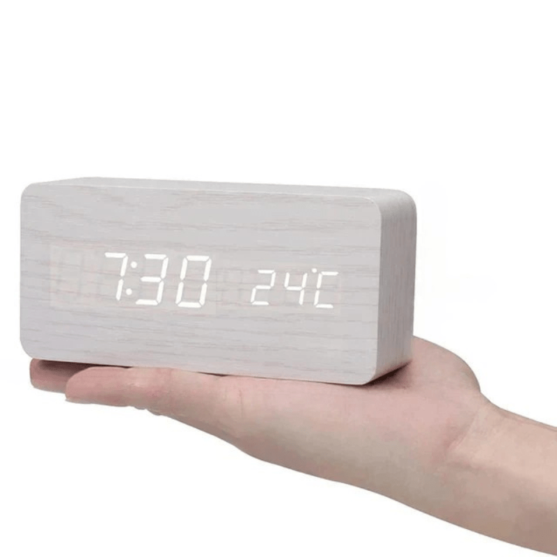 WOODSENSE – Montre en bois LED avec commande vocale pour une affichage du temps stylé