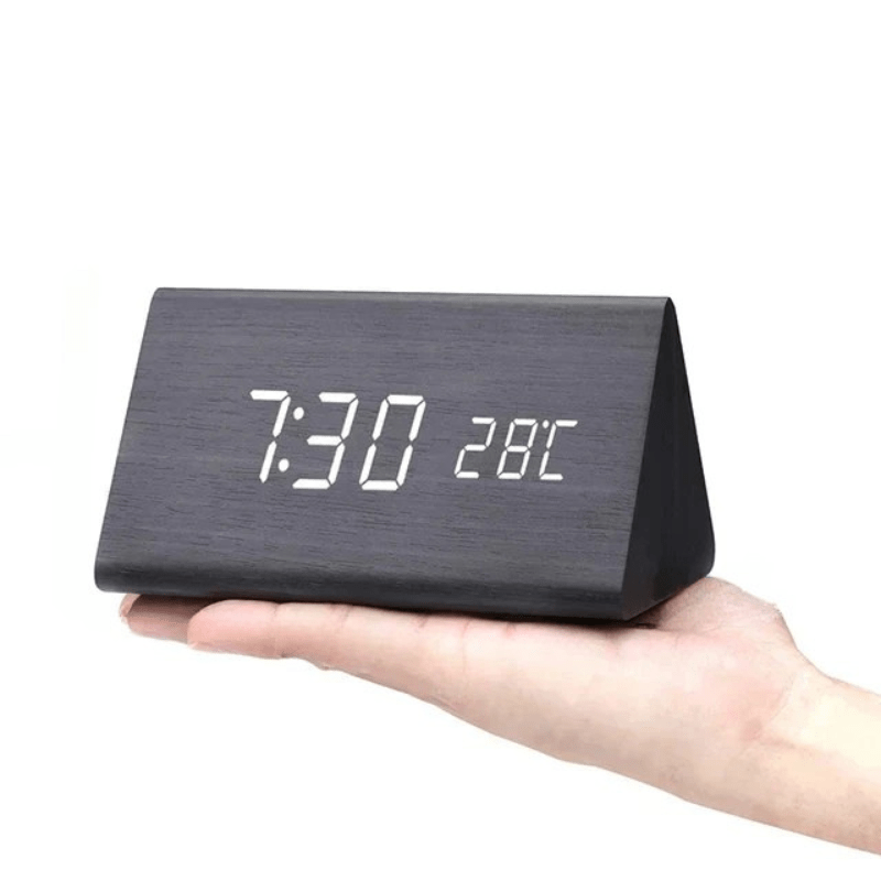 WOODSENSE – Montre en bois LED avec commande vocale pour une affichage du temps stylé