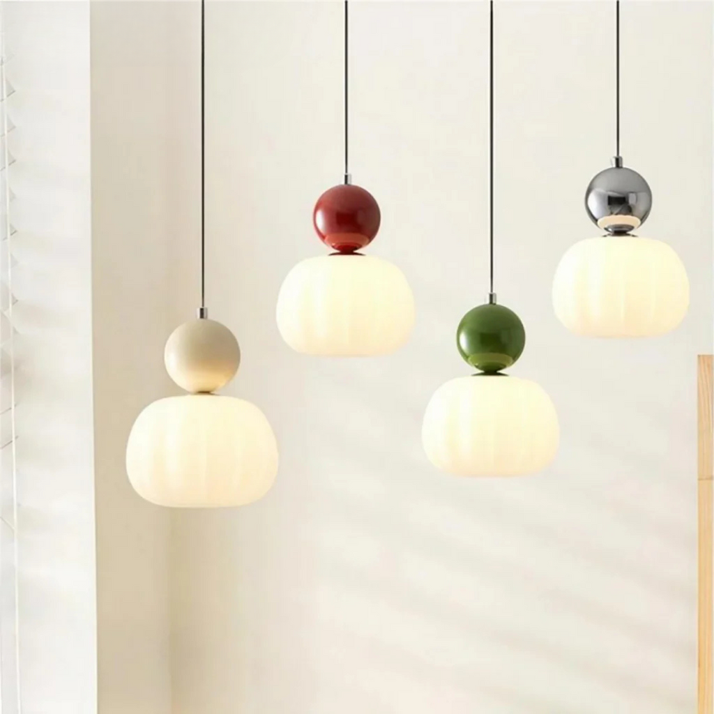 Charme en verre avec une touche dorée de luxe
