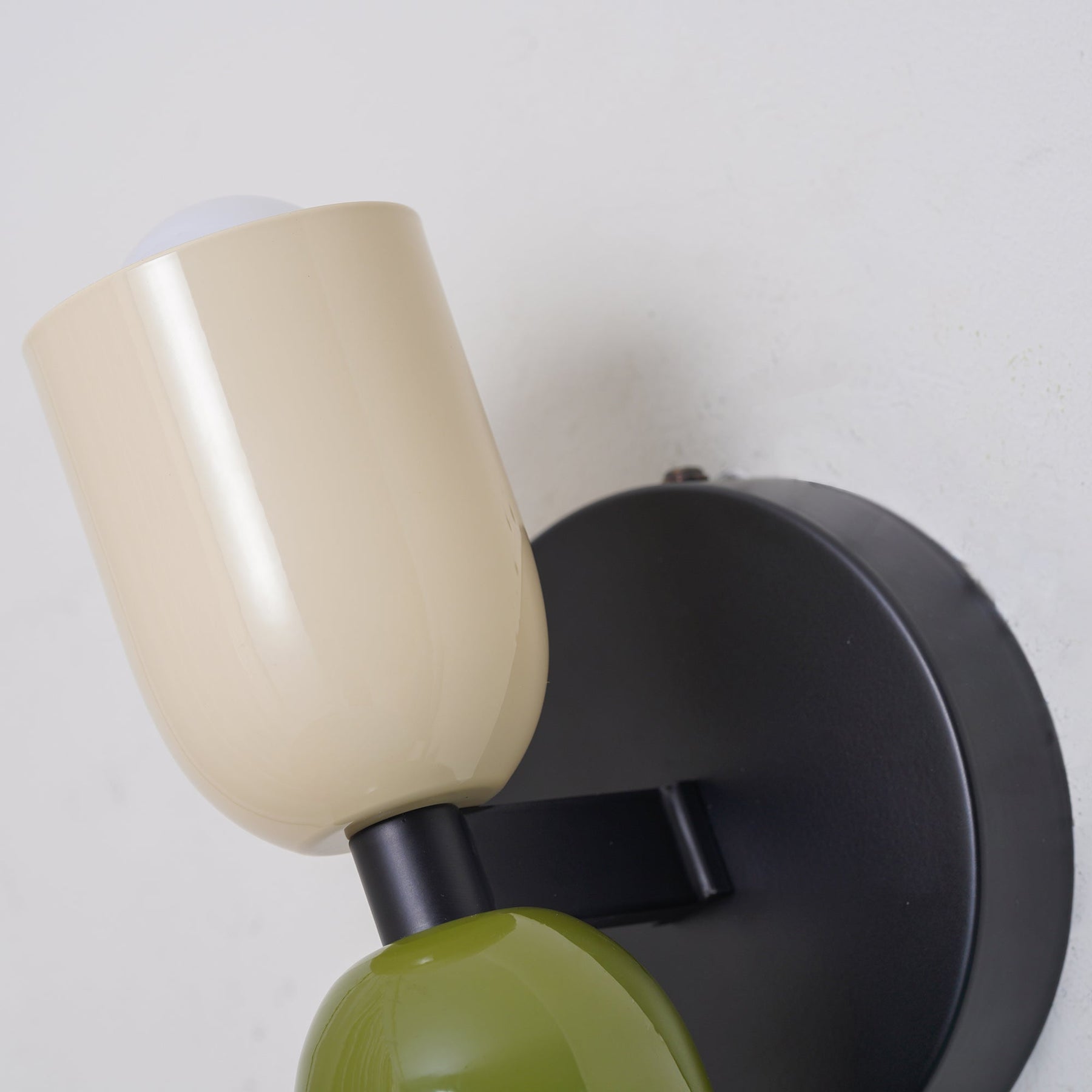 Eclipse Glow – Applique Murale Vintage Moderne avec Éclairage LED Double Face