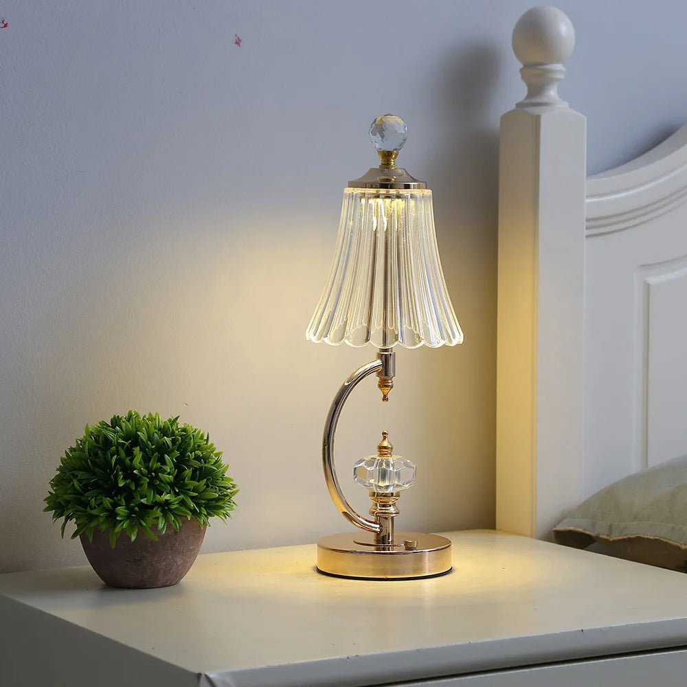 Lampe de table vintage en or avec abat-jour en cristal – lampe LED sans fil