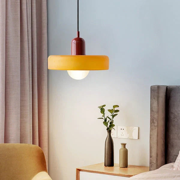 Suspension en verre scandinave pour une élégance intemporelle